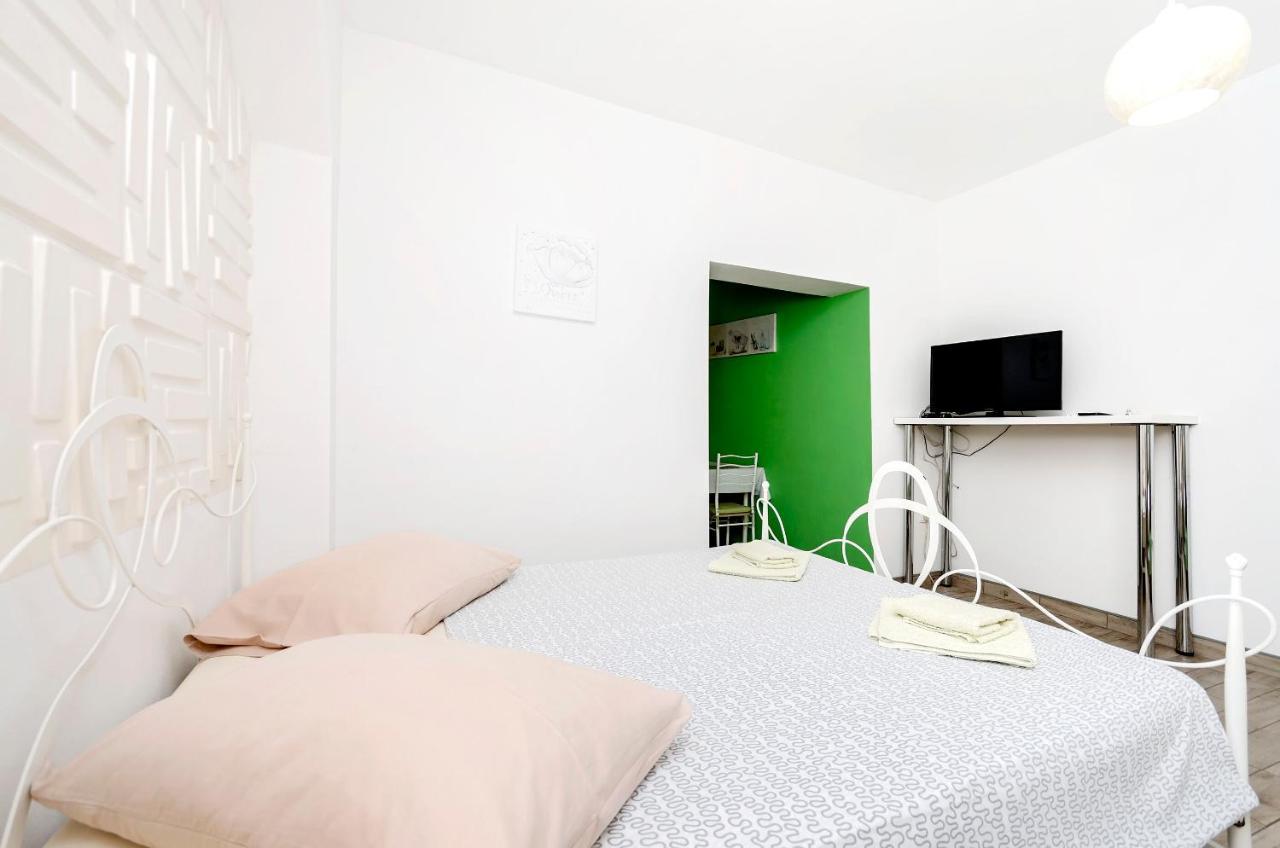 Apartments And Room Take It Easy Tribalj Eksteriør billede