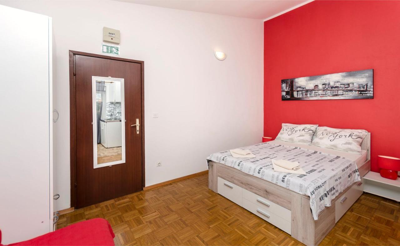 Apartments And Room Take It Easy Tribalj Eksteriør billede